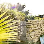 Bed and breakfast Santa Cruz Surf House By Stoke Travel A dos Cunhados