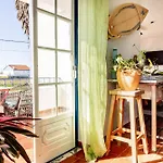 Santa Cruz Surf House By Stoke Travel A dos Cunhados