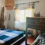 Bed and breakfast Santa Cruz Surf House By Stoke Travel A dos Cunhados