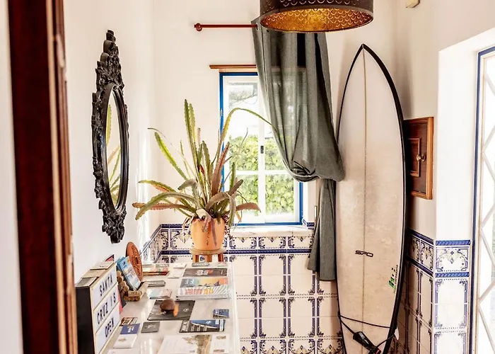 Santa Cruz Surf House By Stoke Travel Bed & Breakfast *