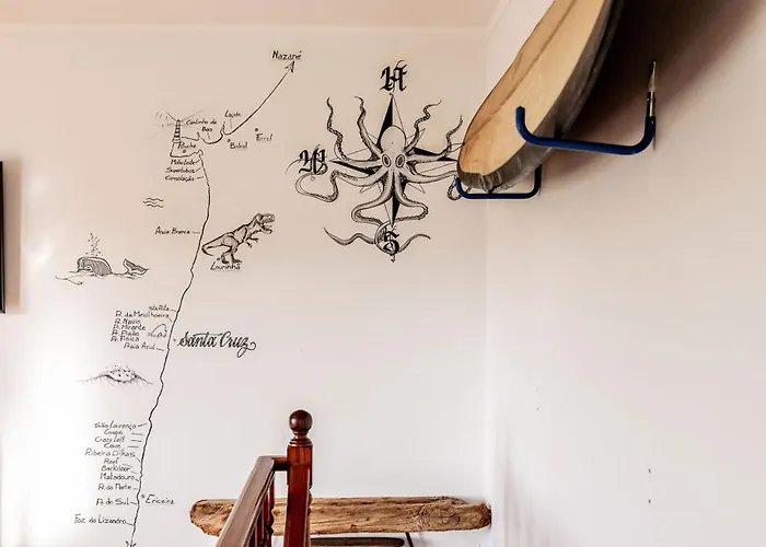 Santa Cruz Surf House By Stoke Travel Bed & Breakfast A dos Cunhados