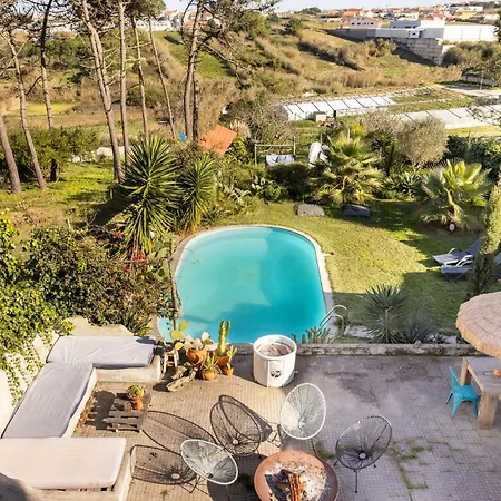 Santa Cruz Surf House By Stoke Travel לינה וארוחת בוקר *